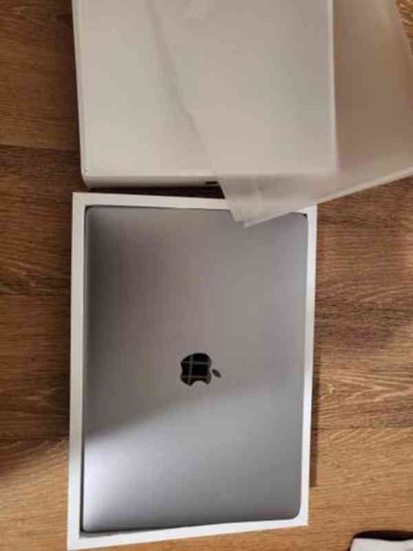 MacBook Air 2020, Retina, 13in - foto 3
