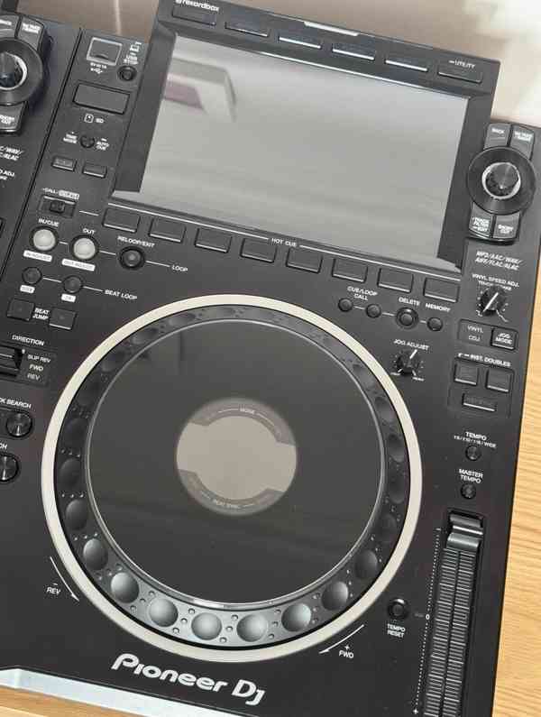 2 x DJ přehrávače Pioneer CDJ 3000 - ve výborném stavu - foto 2