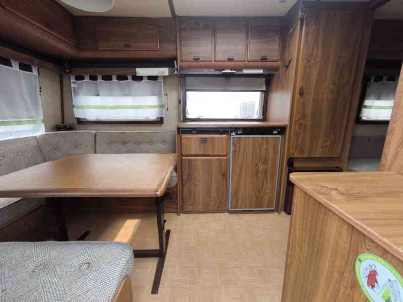 Karavan který nebyl nikdy v provozu. Německý čistopis. - foto 15