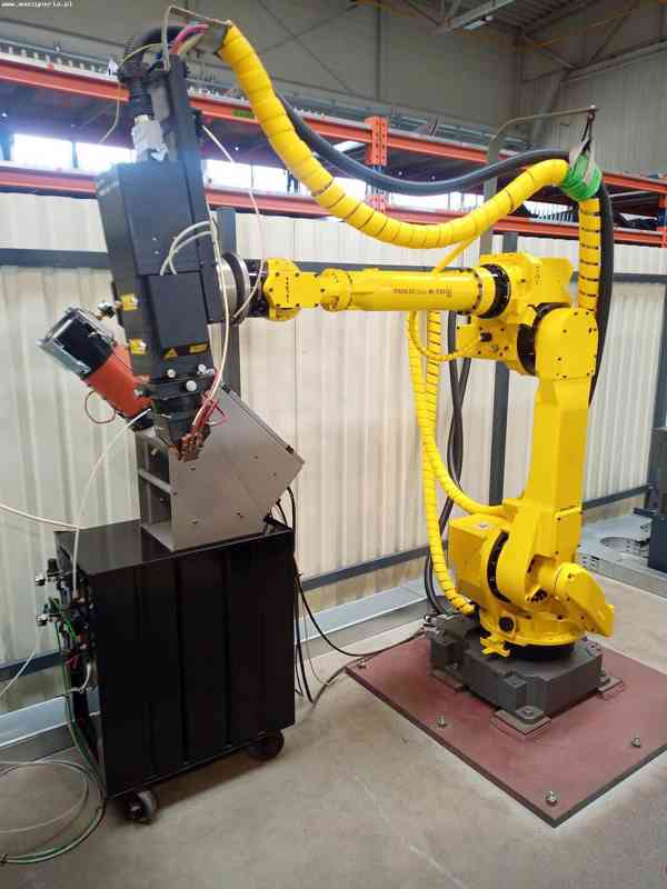Robotické svařovací pracoviště FANUC M-710iC/50
