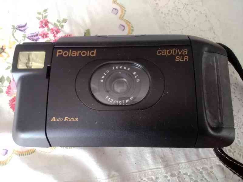 Starý fotoaparát zn. Polaroid Captiva SLR Auto Focus