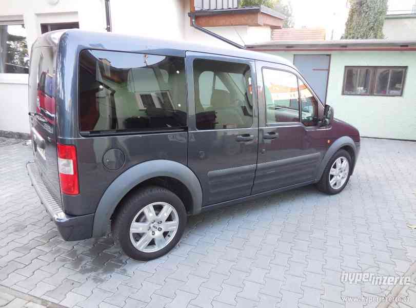 Ford Tourneo Connect 1.8 TDCi 81 kw 110 rok 8 /2008 - foto 6