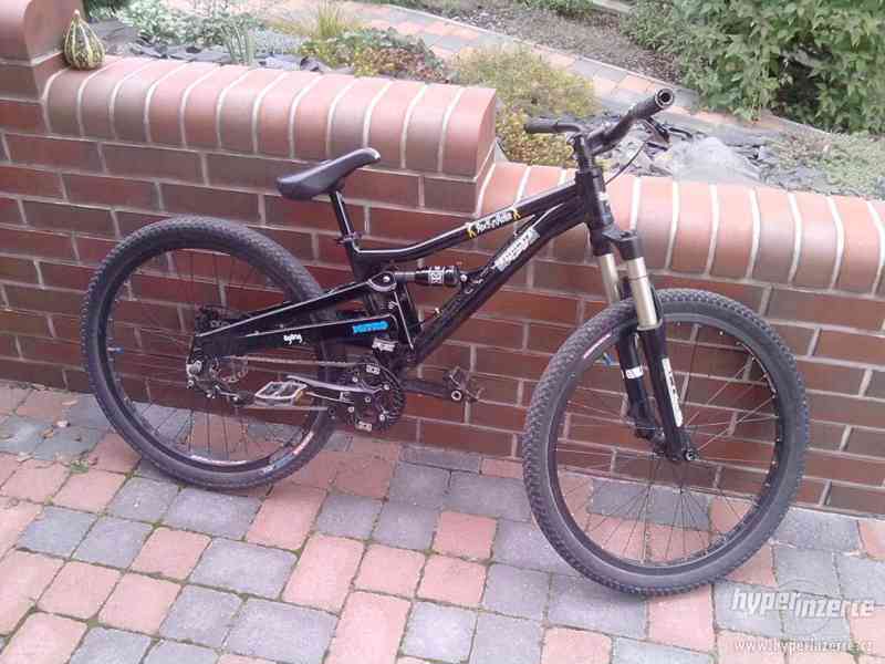 a-gang rocknrolla - foto 1