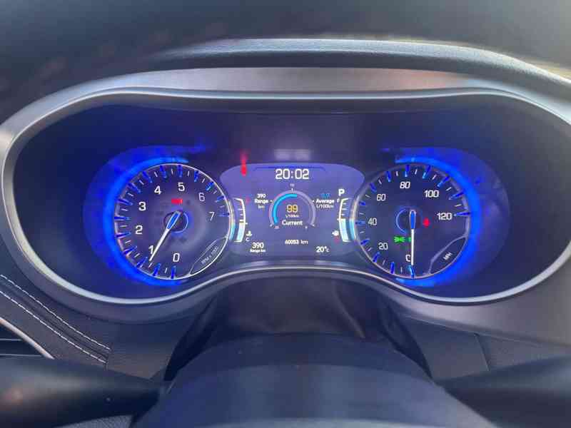 Chrysler Pacifica 3,6L RU Čočka S type 2021 - foto 16