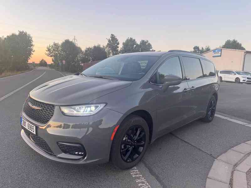 Chrysler Pacifica 3,6L RU Čočka S type 2021 - foto 2