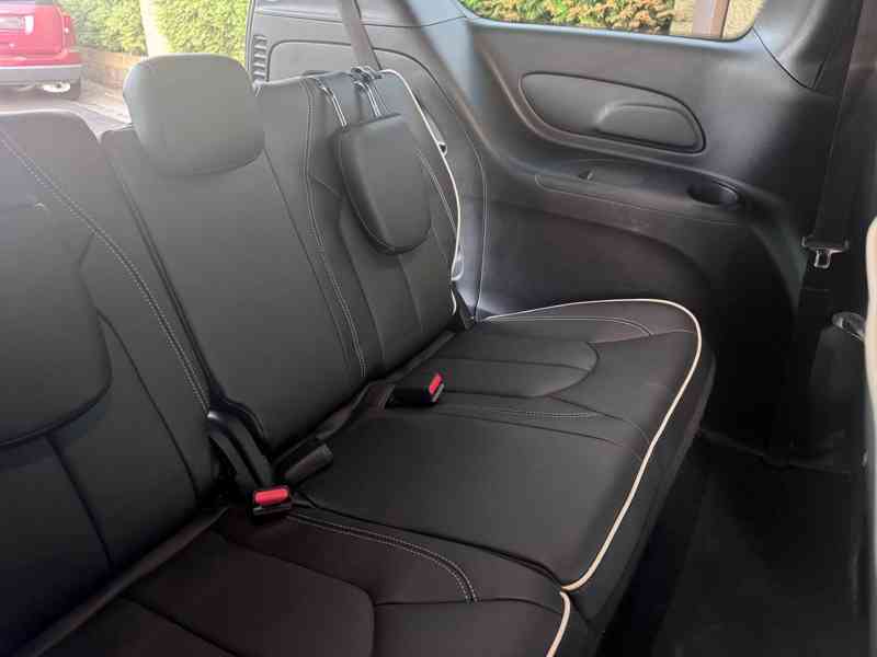 Chrysler Pacifica 3,6L RU Čočka S type 2021 - foto 8