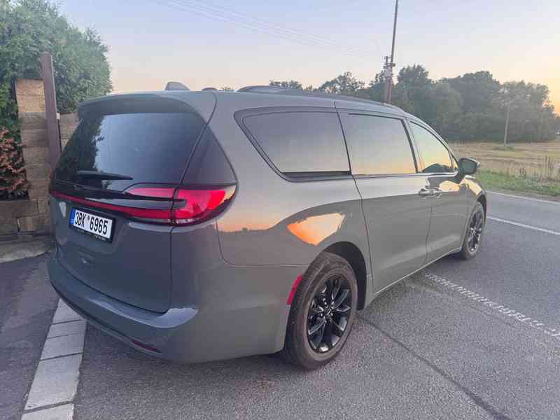 Chrysler Pacifica 3,6L RU Čočka S type 2021 - foto 4