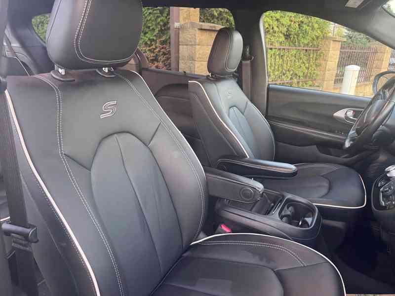 Chrysler Pacifica 3,6L RU Čočka S type 2021 - foto 10