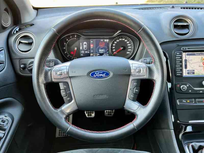 Ford Mondeo 2,0 SCTI   Titanium S benzín 149kw - foto 14