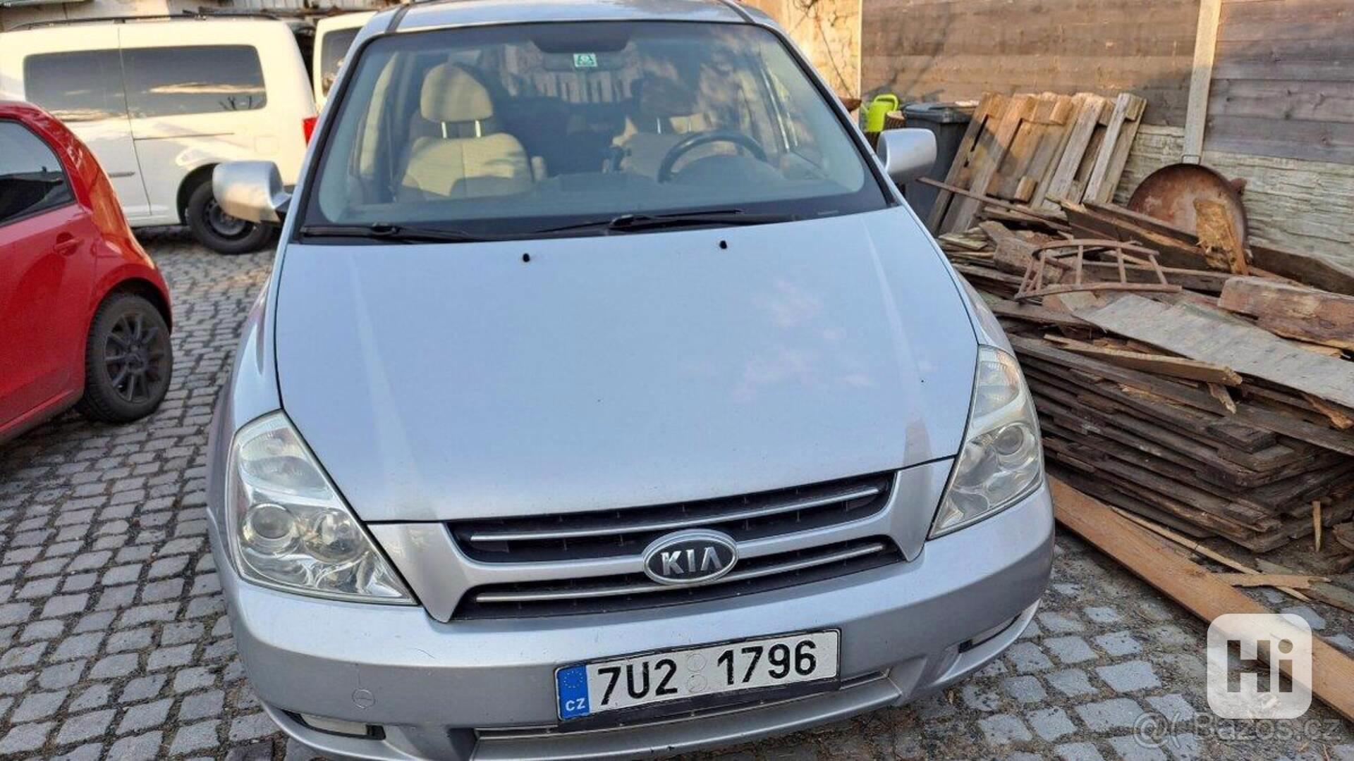 Kia Carnival 2,9 - foto 1