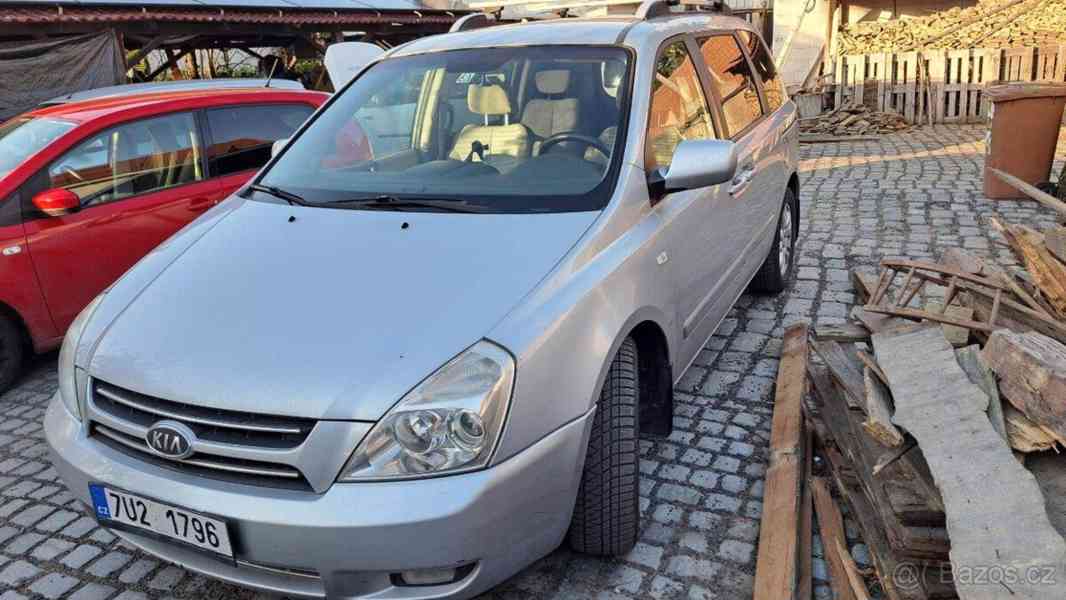 Kia Carnival 2,9 - foto 9