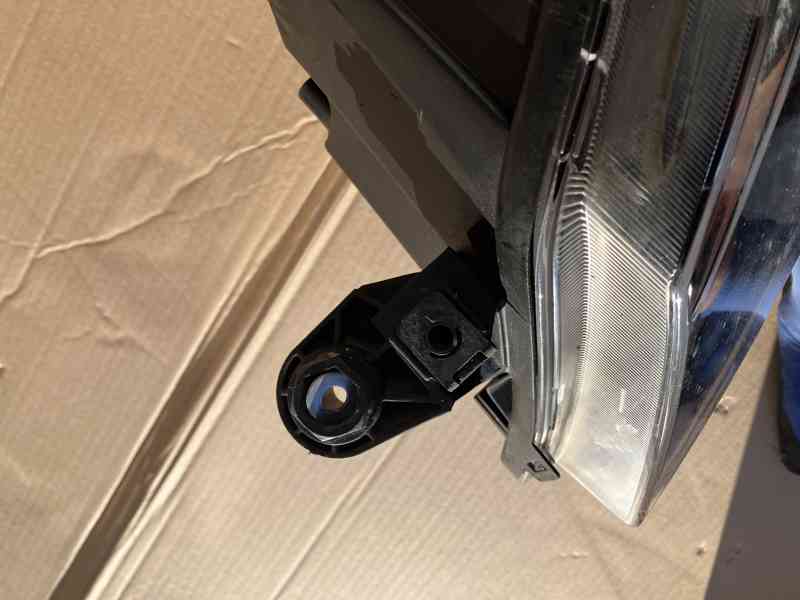 predni svetlo seat ateca pravy levy 16-20  fullled - foto 5