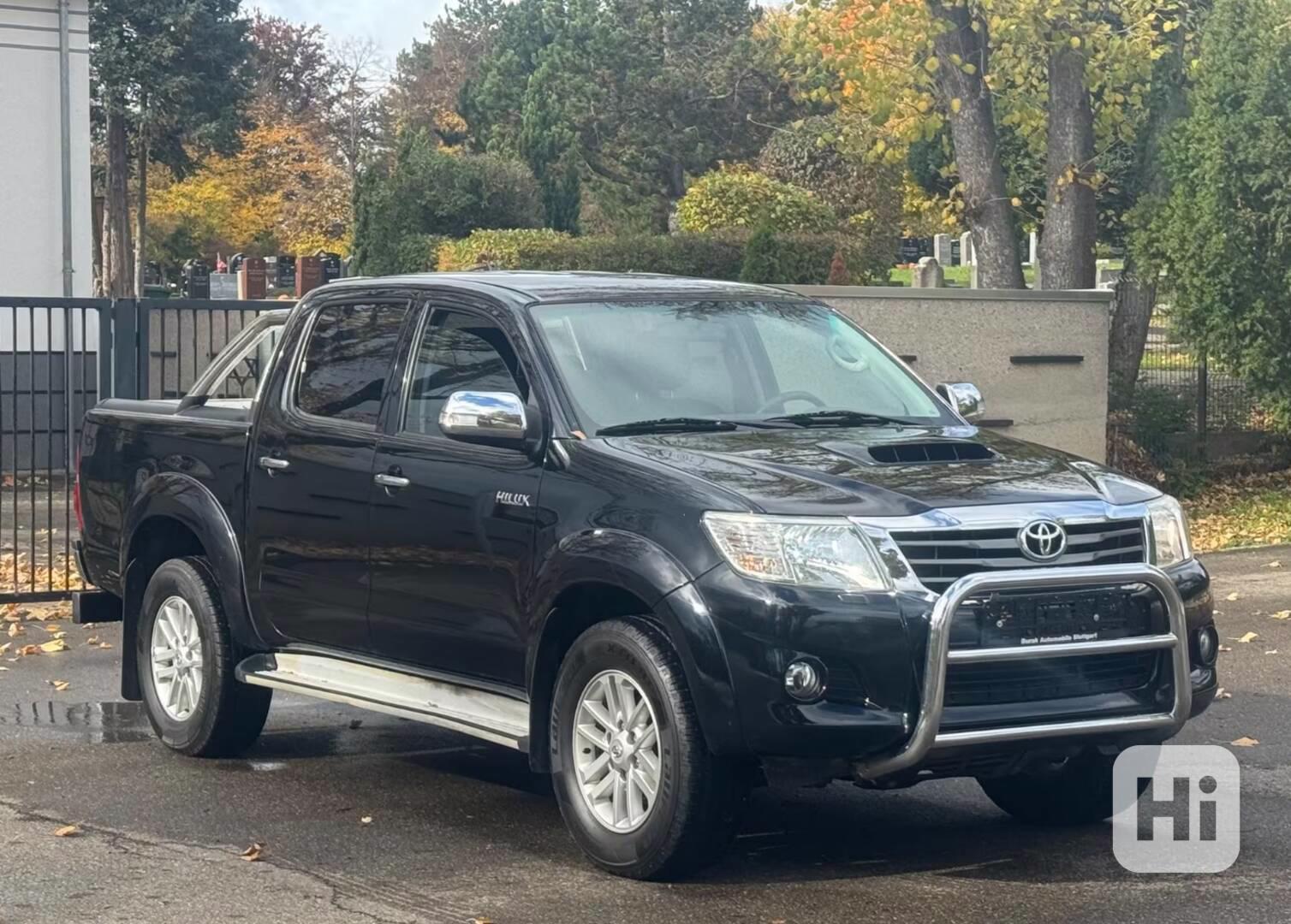 Toyota Hilux 3.0 D4D Comfort 126kw - foto 1