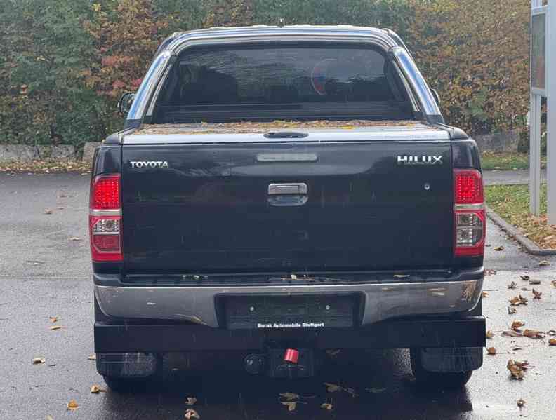 Toyota Hilux 3.0 D4D Comfort 126kw - foto 5