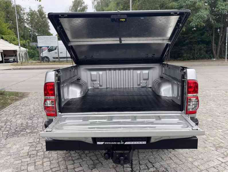 Toyota Hilux Double Cab 2.5 D-4D 106kw - foto 9