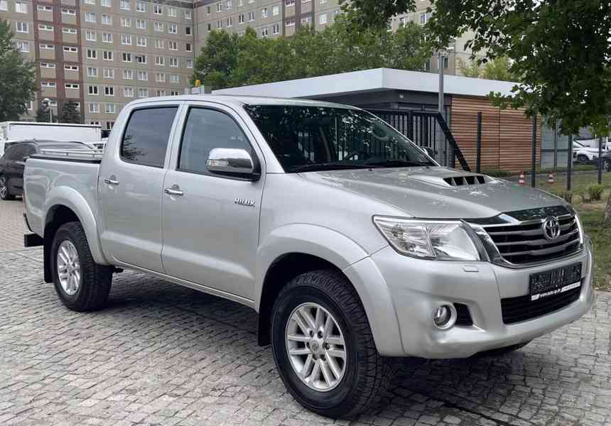 Toyota Hilux Double Cab 2.5 D-4D 106kw - foto 1