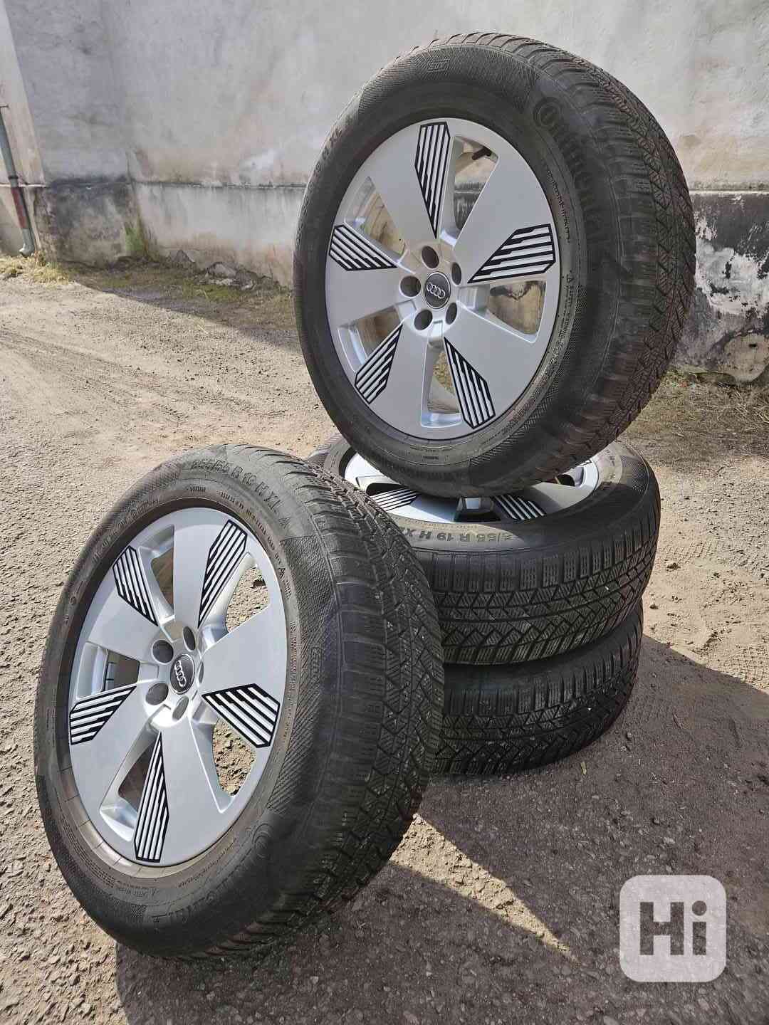 R19" Audi 5x112 8jx19 et34 číslo dílu 4KE 601025 L pneu cont - foto 1