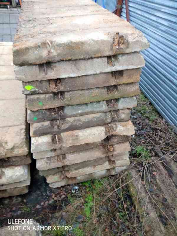 Použité silniční panely 1,2 x 3,6 x 0,15m - foto 4