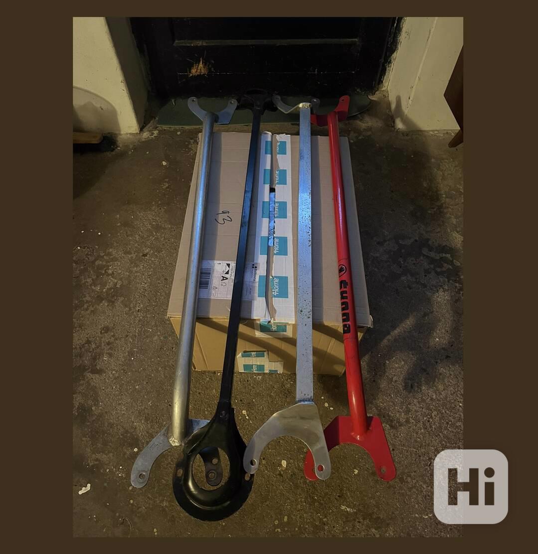 Rozpěrné tyče podběhů FAVORIT FELICIA - foto 1