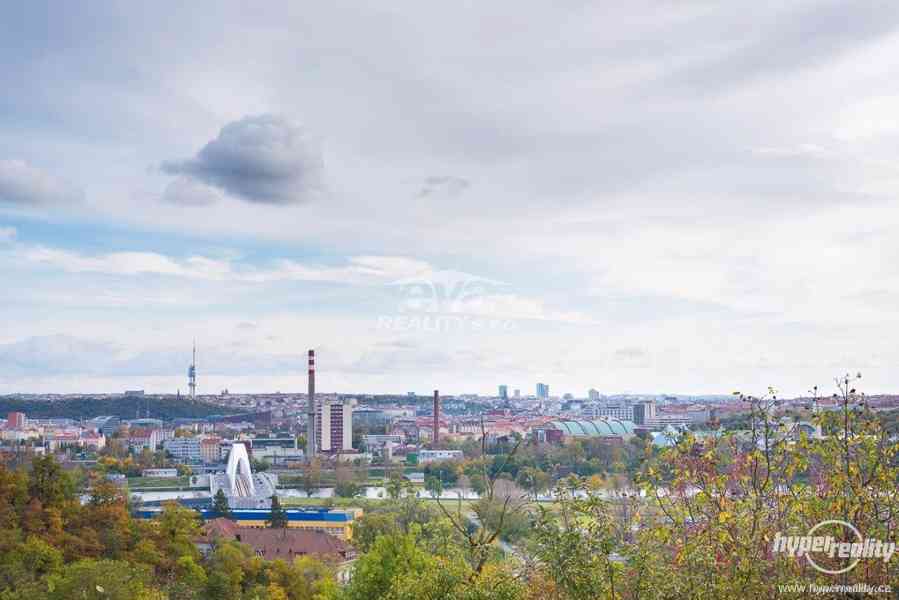 Prodej RD se zahradou 7394 m2 s výhledem na Prahu, Praha 7 - Trója - foto 3