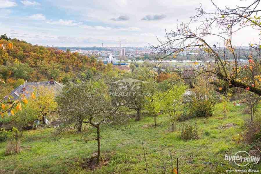 Prodej RD se zahradou 7394 m2 s výhledem na Prahu, Praha 7 - Trója - foto 5