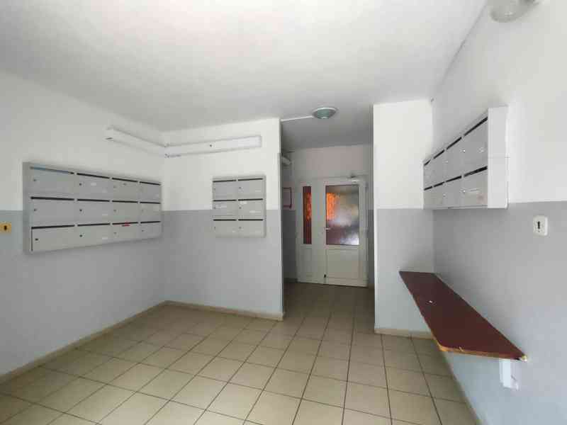 Pronájem bytu 1+kk, 25 m2, Pražské sídliště, Tábor - foto 13