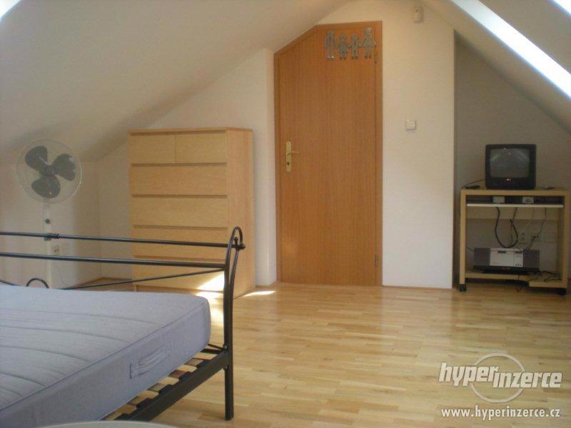 Mezonetový byt 3+kk/T (102 m2) cihla Dvořákova, Plzeň-Bory - foto 4