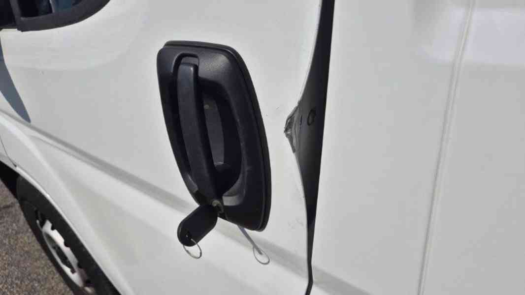 FIAT Ducato 2.2 MTJ 140k 35 L4H2 skříňový - foto 14