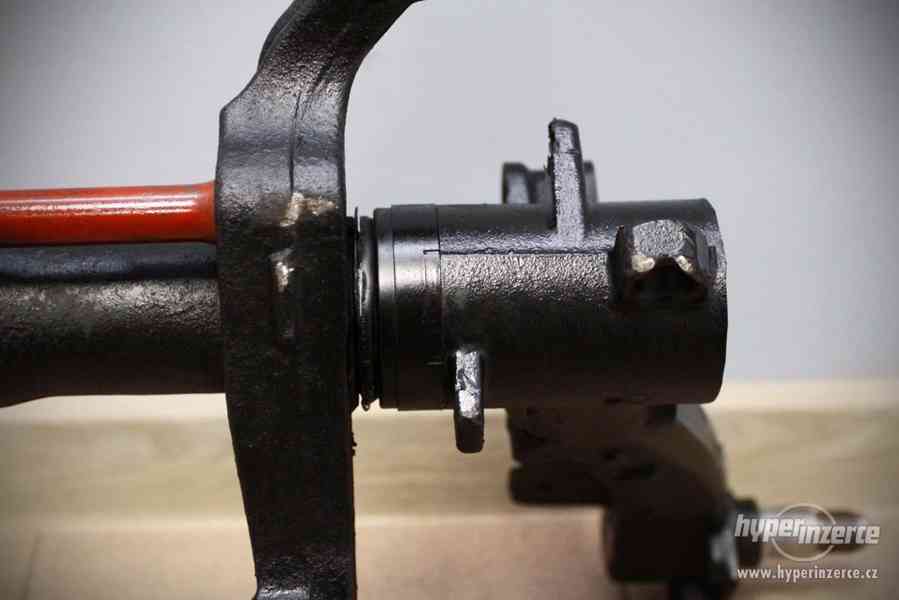 Zadní náprava Peugeot 106 - foto 2