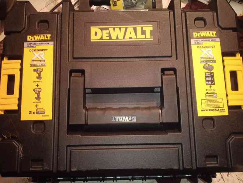 Prodám DeWALT DCK268P2T - foto 3