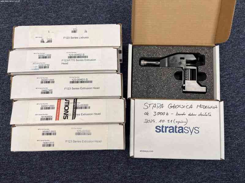 FDM 3D tiskárna STRATASYS F270 - foto 8