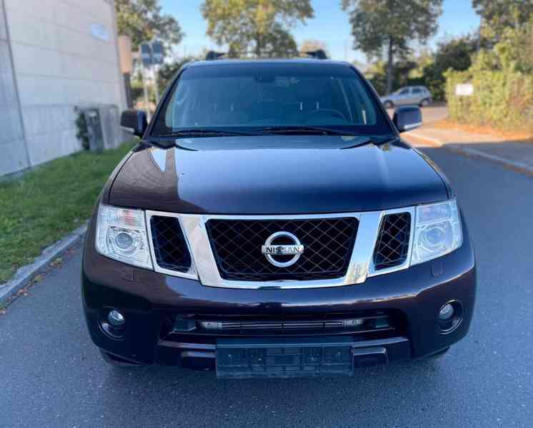 Nissan Pathfinder 3.0 dCi LE 170kw - foto 3