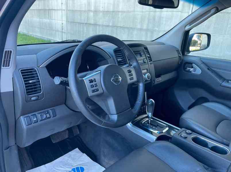 Nissan Pathfinder 3.0 dCi LE 170kw - foto 14