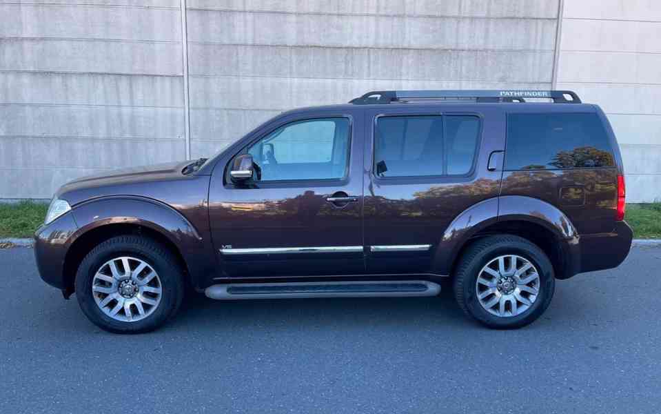 Nissan Pathfinder 3.0 dCi LE 170kw - foto 7