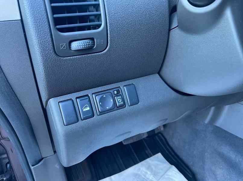 Nissan Pathfinder 3.0 dCi LE 170kw - foto 15