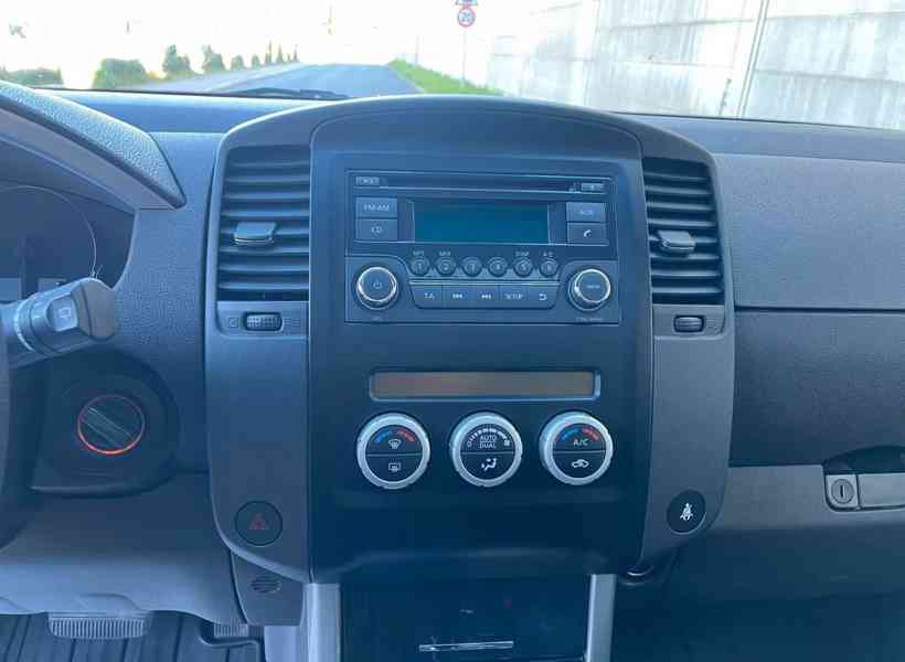 Nissan Pathfinder 3.0 dCi LE 170kw - foto 18