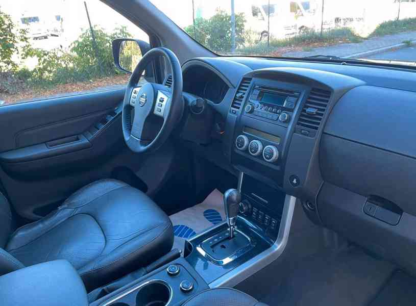 Nissan Pathfinder 3.0 dCi LE 170kw - foto 12