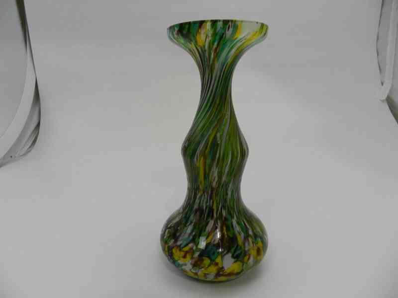 Zajímavá barevná Váza brokové sklo - foto 2