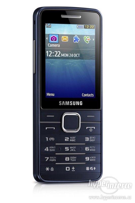 Mobilní telefon Samsung S5611 - černý - foto 1