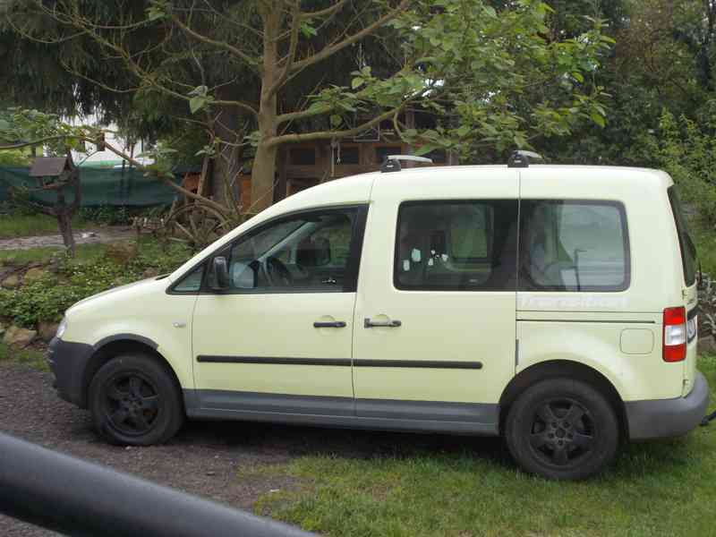 VW Caddy - foto 2