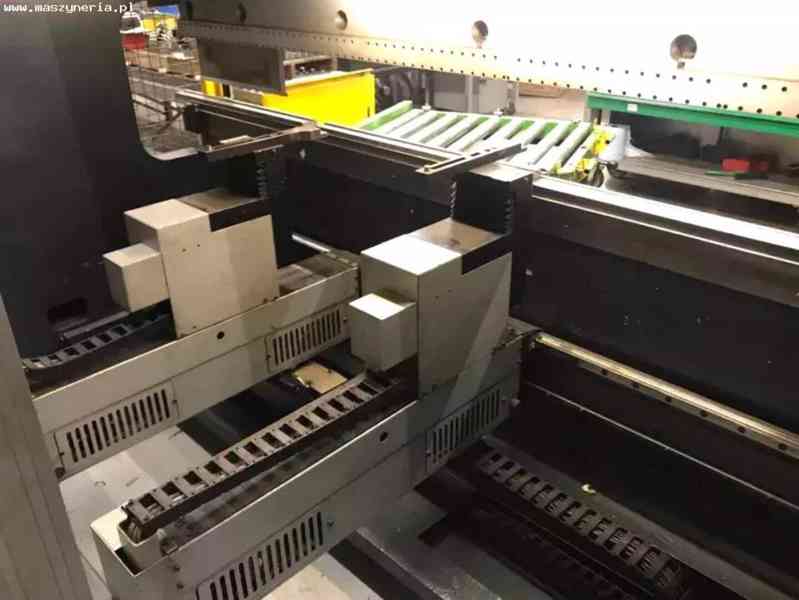  CNC hydraulický ohraňovací lis DARLEY EHP-L 110 31/25 - foto 4