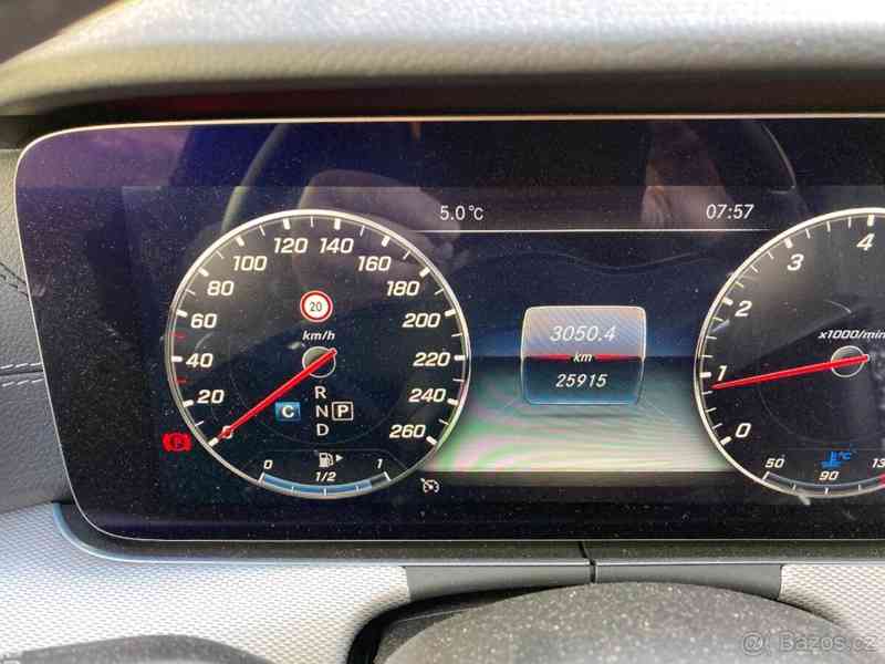 Mercedes-Benz Třídy E 450 E 4MATIC Avantgarde - foto 6