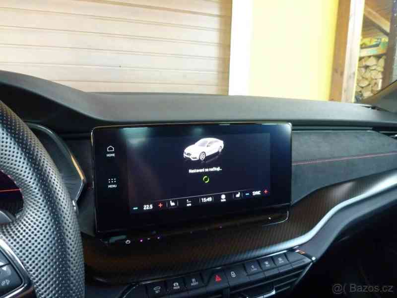 Škoda Octavia 2,0   4 RS - foto 10