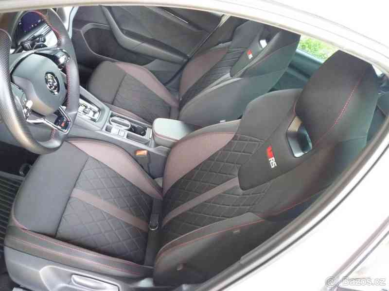 Škoda Octavia 2,0   4 RS - foto 13