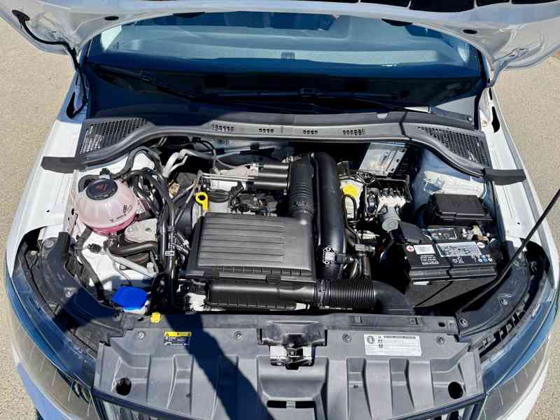 Škoda Fabia - edice R5 - foto 16