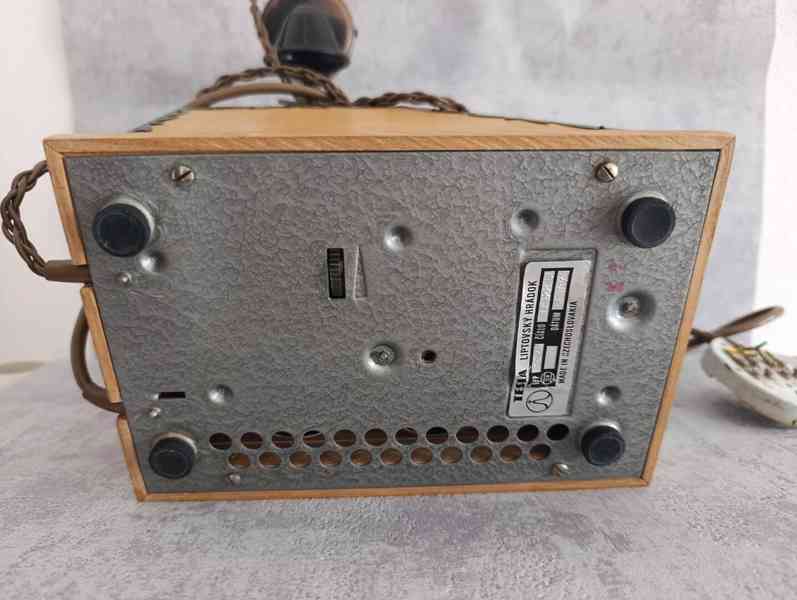 Retro telefon TESLA dřevěný Československo 1979 DEKORACE - foto 17