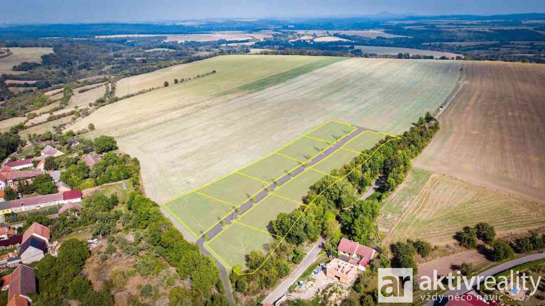 Prodej stavebního pozemku pro rodinný dům, 1271 m2 - Vysoká - Strážnice, okr. Mělník - foto 3