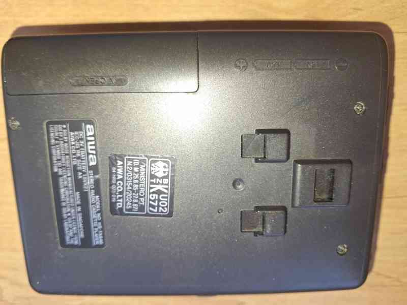 Walkman AIWA s rádiem - foto 2