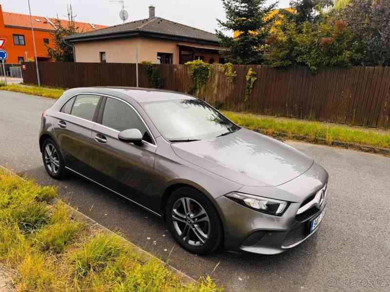 Mercedes-Benz Třídy A A180 Original Service Book - foto 13