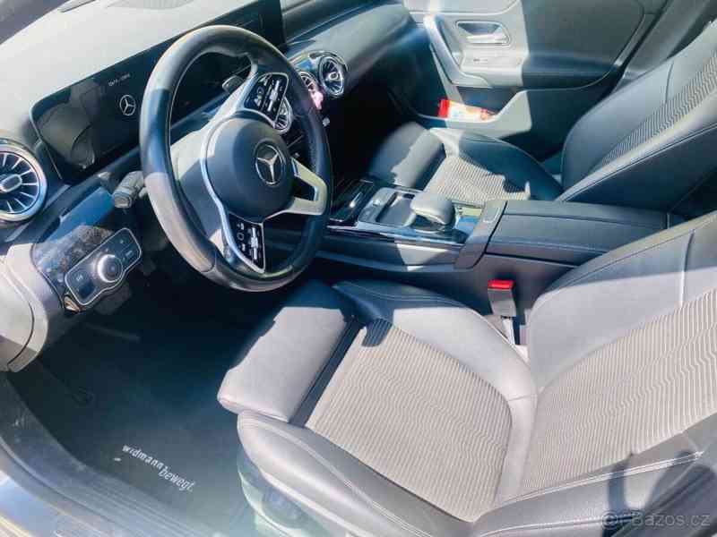 Mercedes-Benz Třídy A A180 Original Service Book - foto 16